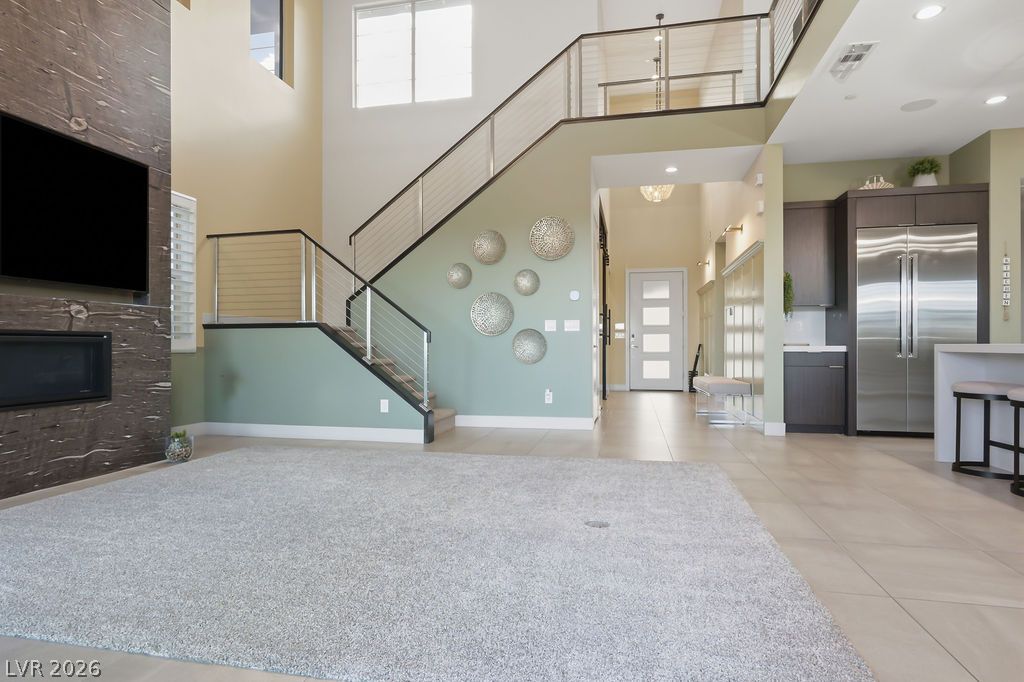 Photo 9 of 82, 308 Gandara Street