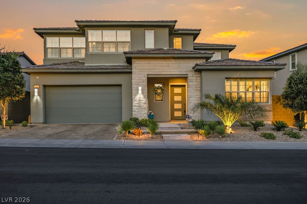 Photo 4 of 308 Gandara Street