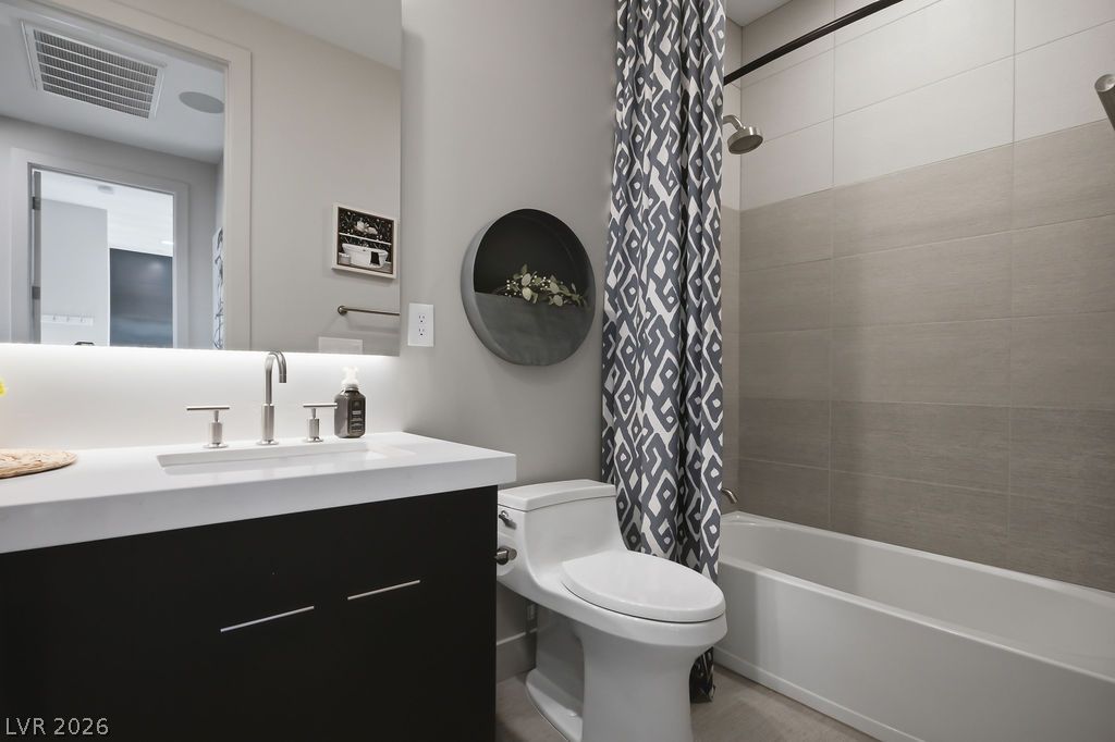 Photo 45 of 82, 308 Gandara Street