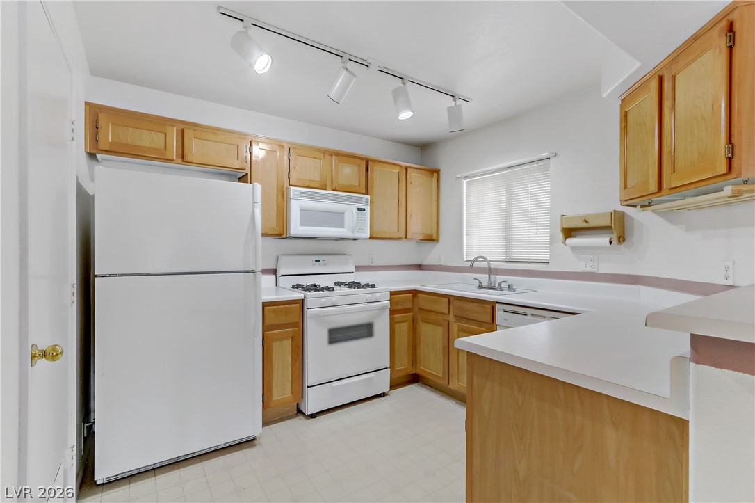 Photo 7 of 23, 4555 E Sahara Avenue #280