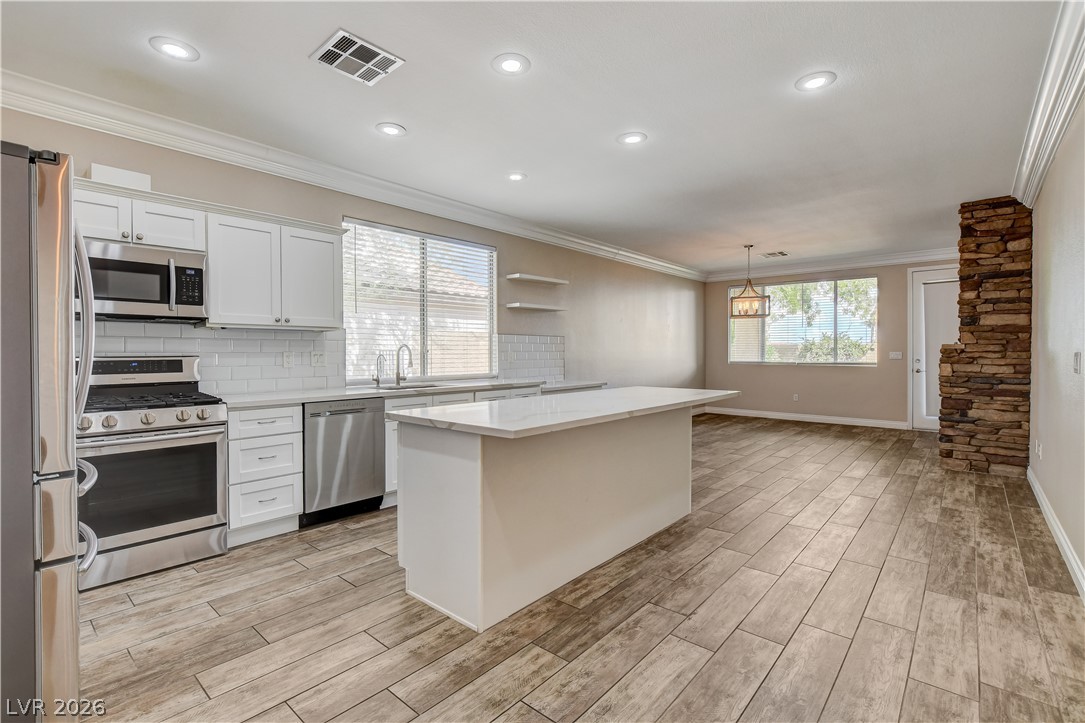 Photo 4 of 1720 Timber Cove Court