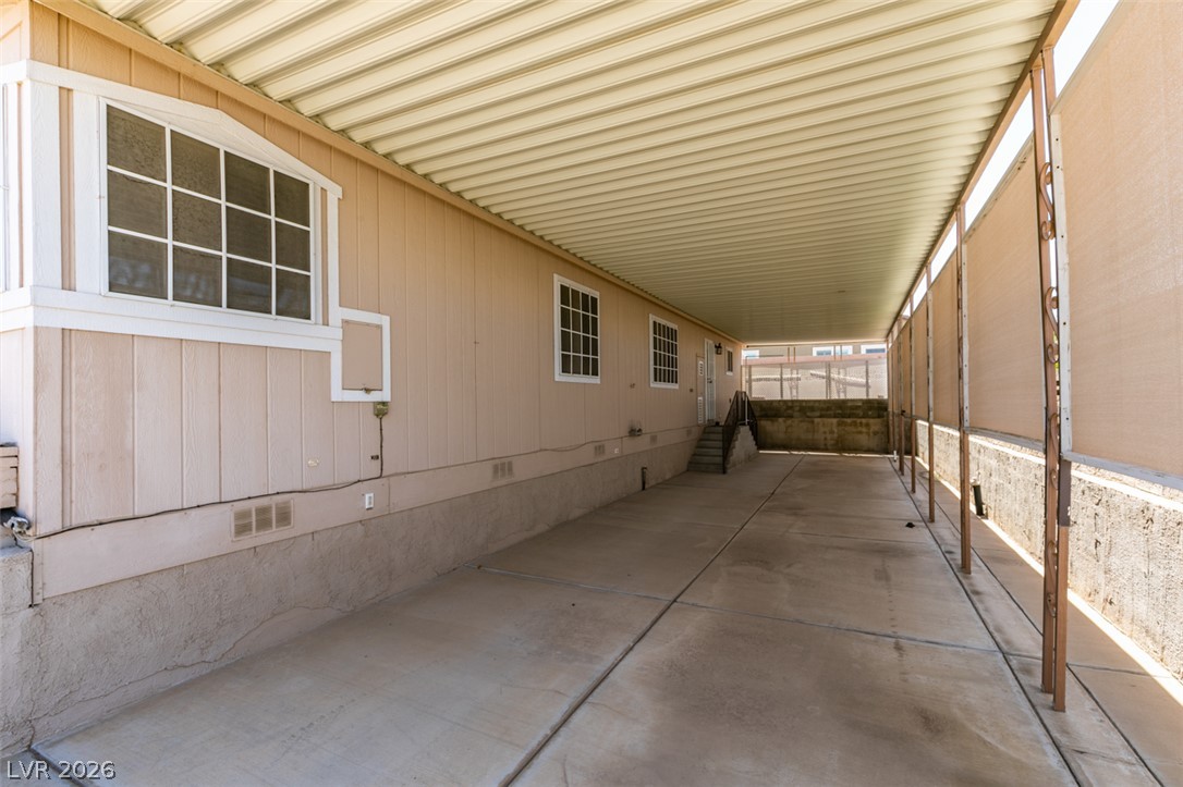 Photo 2 of 1297 Brenalee Avenue