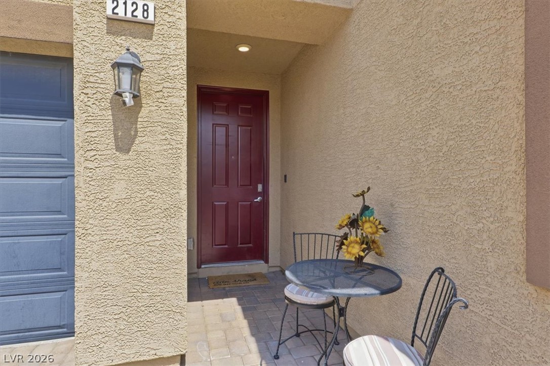 Photo 4 of 2128 Del Aqua Avenue