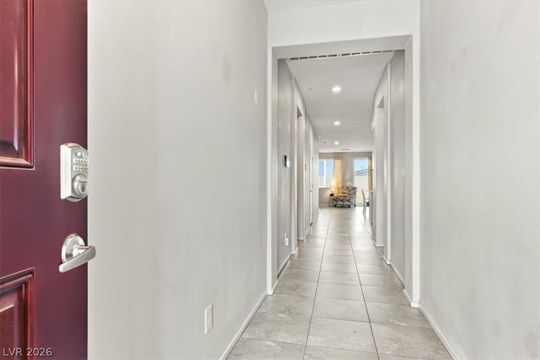 Photo 5 of 2128 Del Aqua Avenue