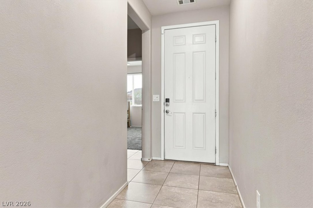 Photo 6 of 32, 2128 Del Aqua Avenue