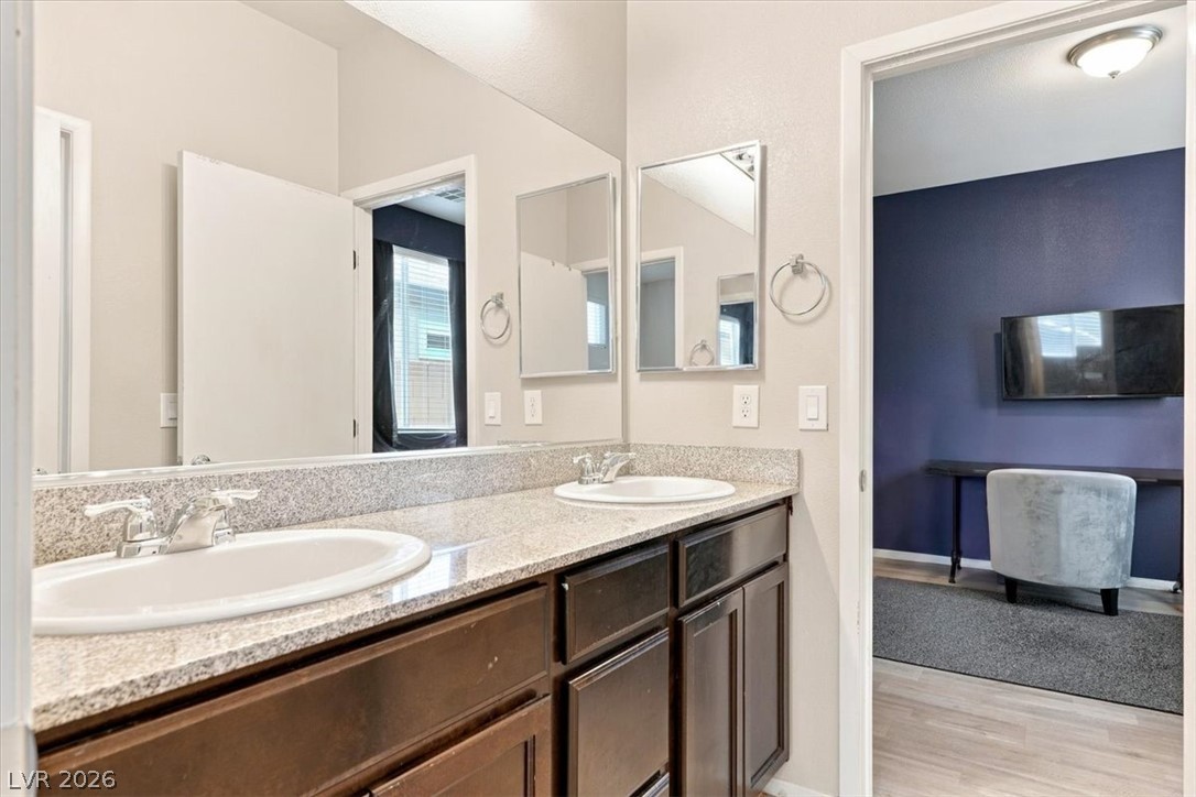 Photo 9 of 32, 2128 Del Aqua Avenue