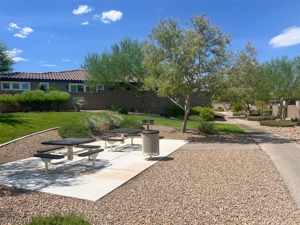 Photo 32 of 32, 2128 Del Aqua Avenue
