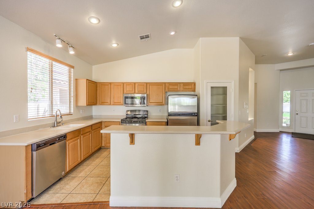 Photo 14 of 39, 3034 Paseo Hills Way