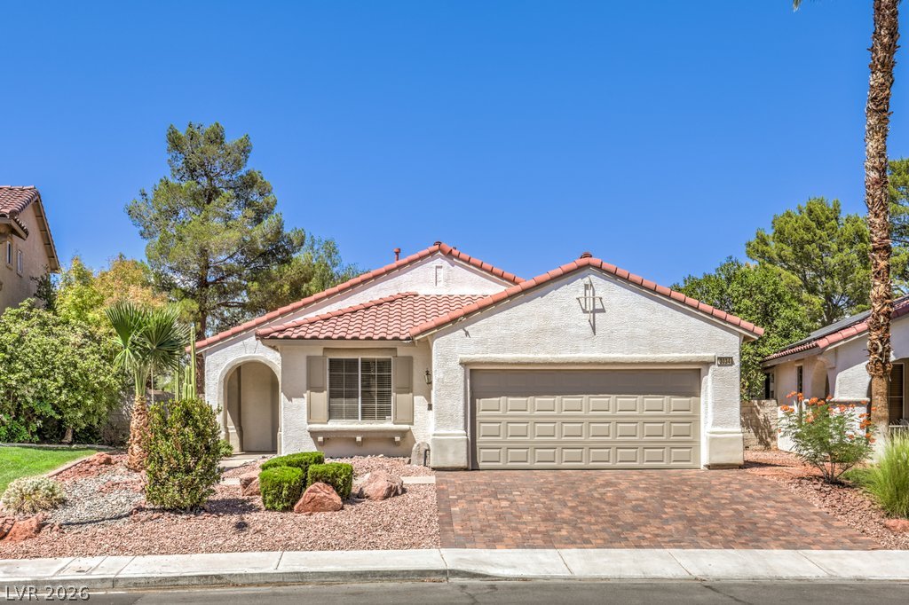 Photo 3 of 3034 Paseo Hills Way