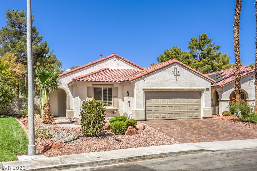 Photo 2 of 3034 Paseo Hills Way