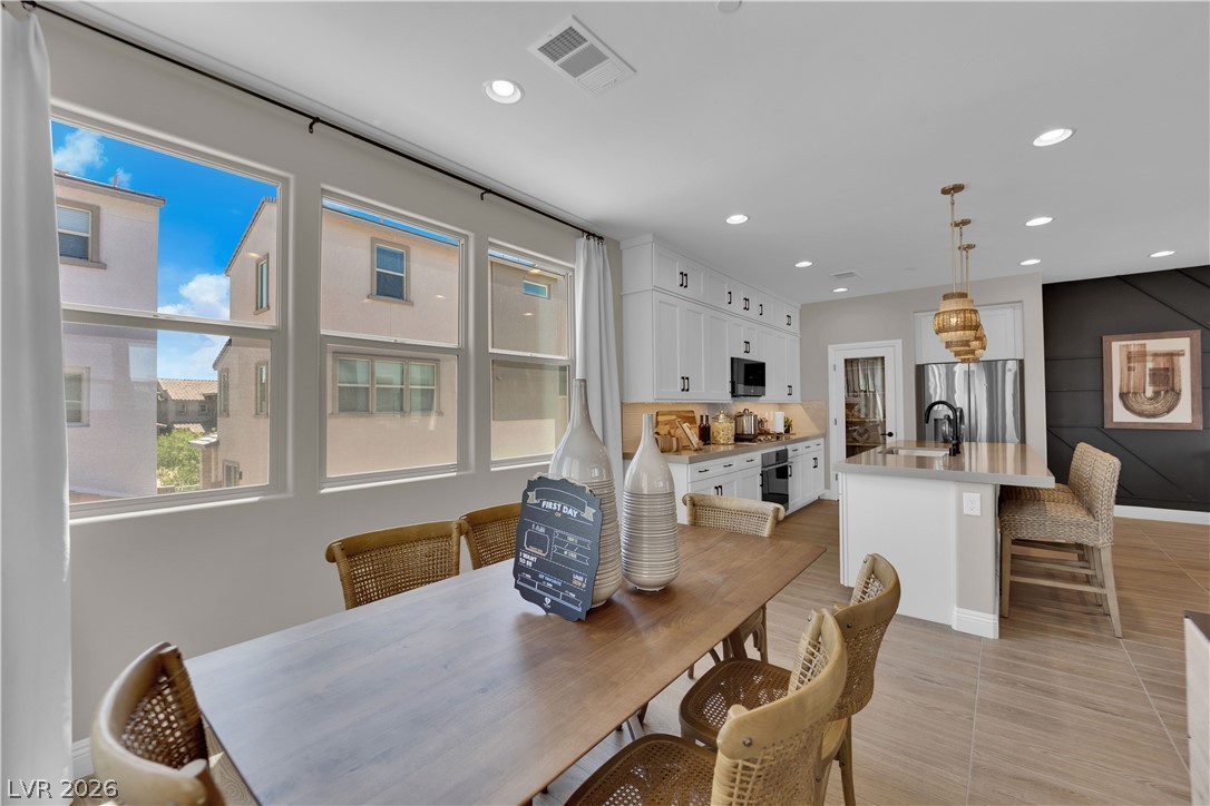 Photo 6 of 39, 11551 Earth Stone Avenue