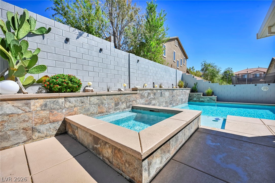 Photo 36 of 76, 348 Summit Shadow Street