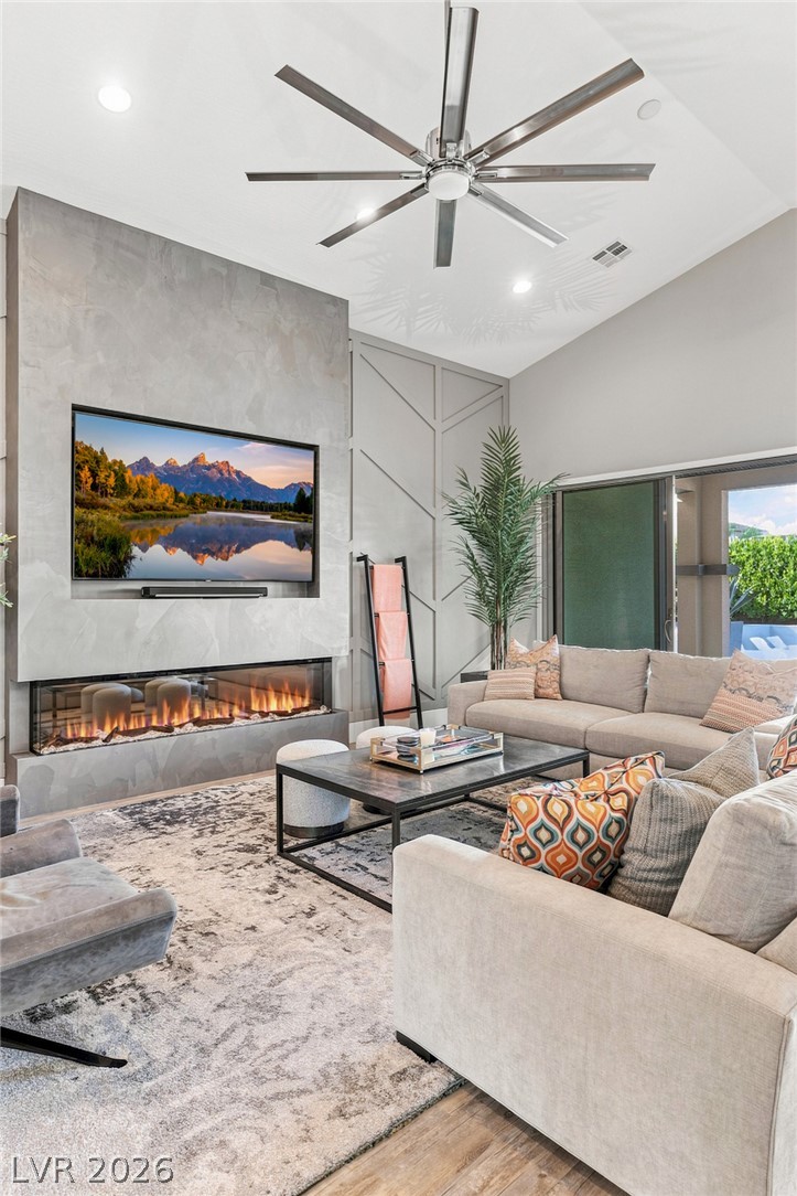 Photo 4 of 12448 Claymore Highland Avenue
