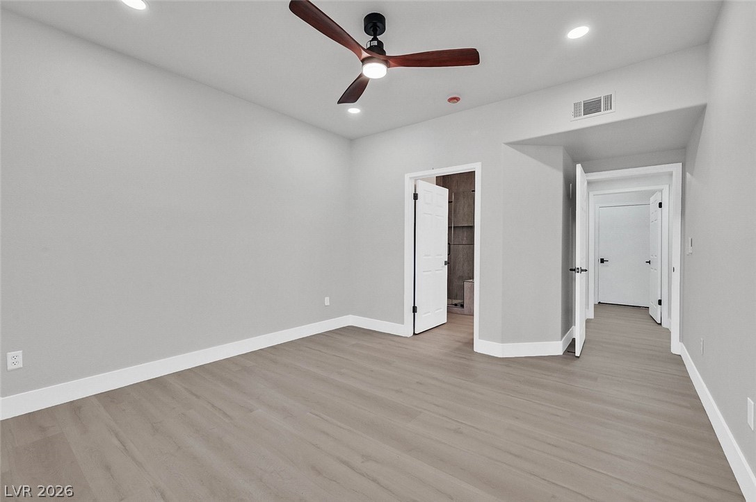 Photo 16 of 26, 1610 Sandecker Court #104