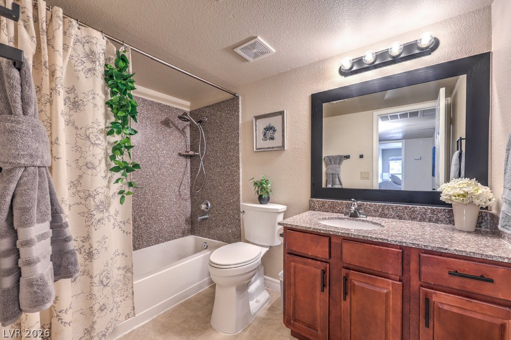 Photo 18 of 29, 2451 N Rainbow Boulevard #2007