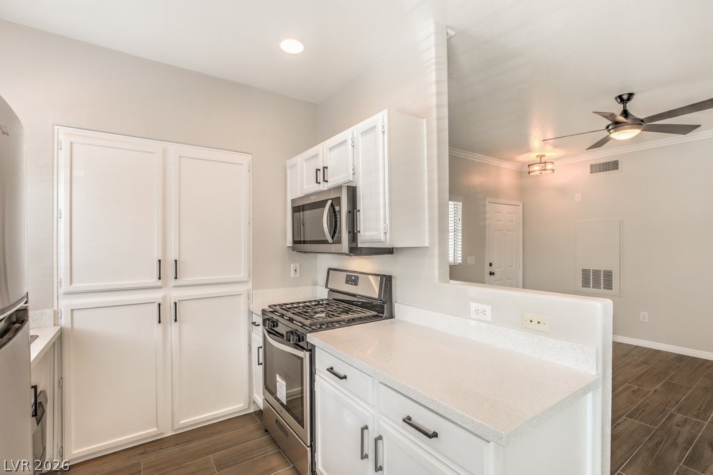 Photo 10 of 33, 1510 Ruby Cliffs Lane #101