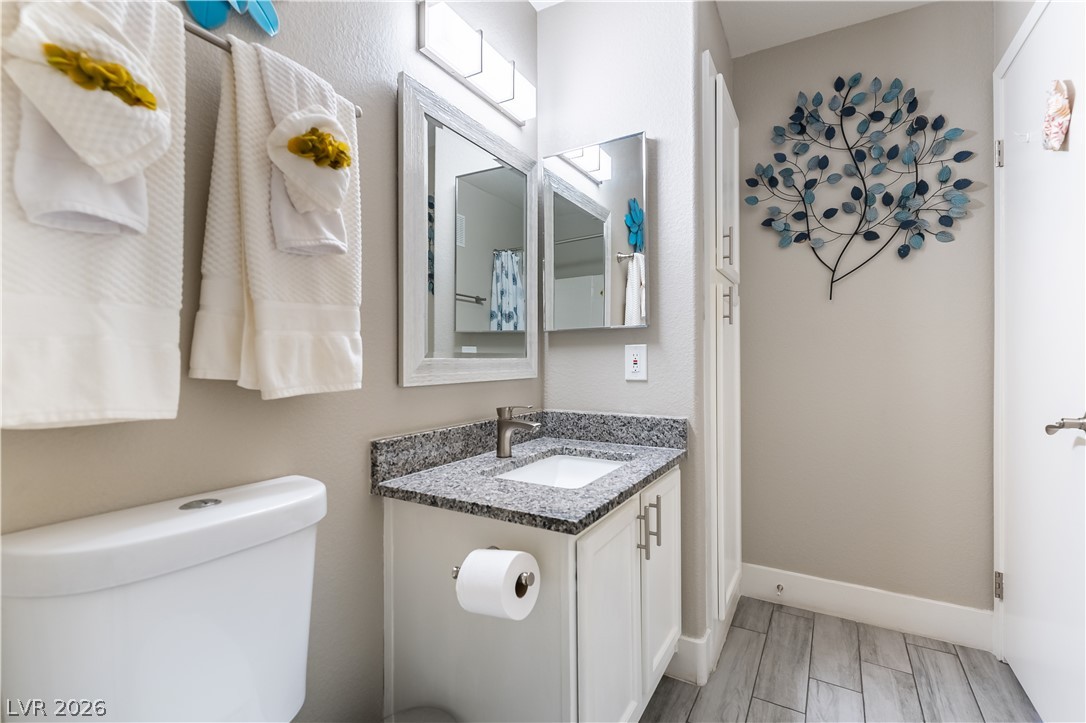 Photo 17 of 30, 3174 Tarpon Drive #102