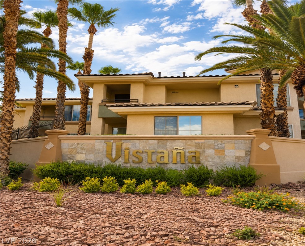 7127 S Durango Drive #203, Las Vegas 89113