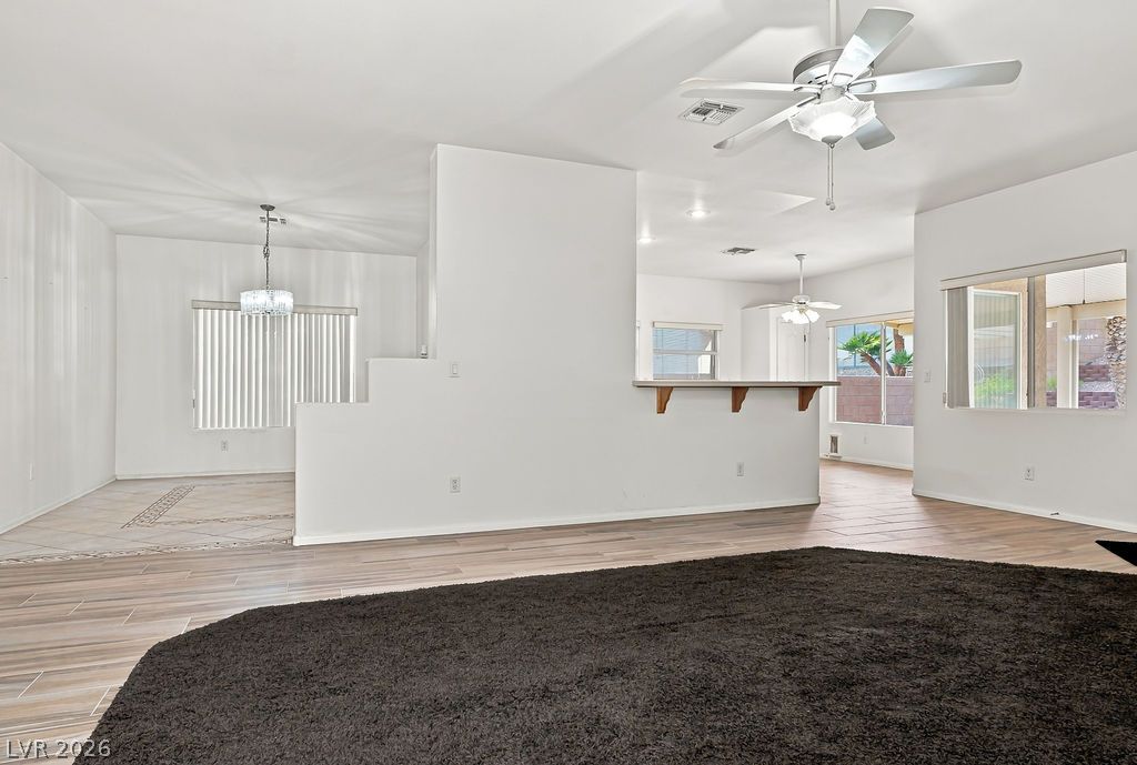 Photo 6 of 38, 7417 Bantam Street