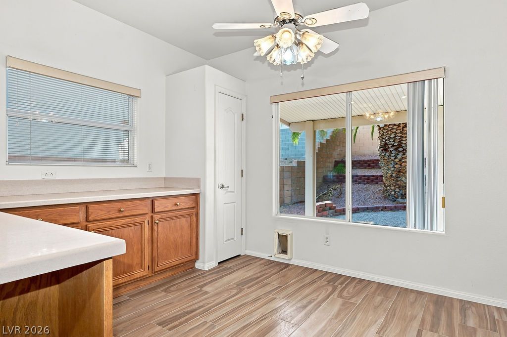 Photo 12 of 38, 7417 Bantam Street