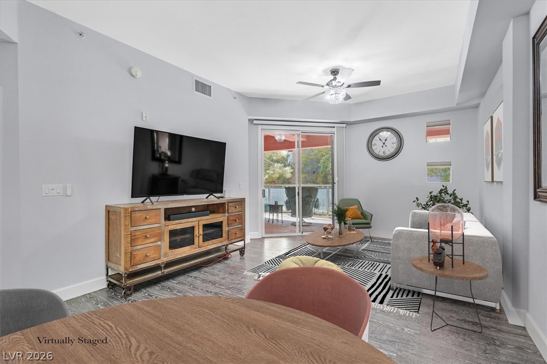Photo 10 of 36, 59 E Agate Avenue #206