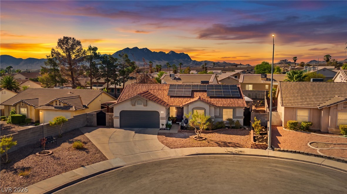 543 Vantage Avenue, Henderson 89002
