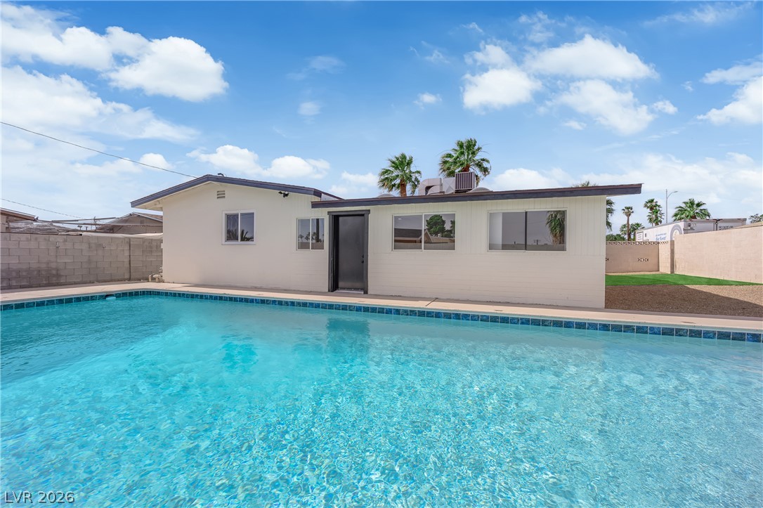 Photo 34 of 34, 4112 Las Lomas Avenue