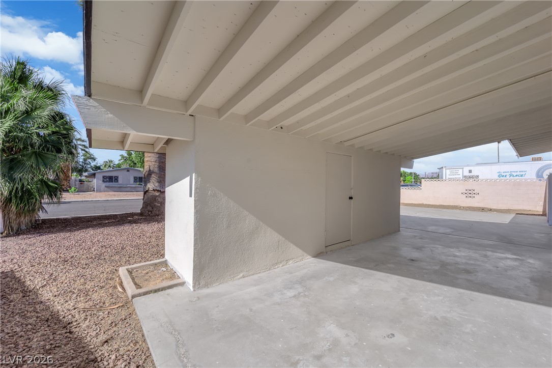Photo 6 of 34, 4112 Las Lomas Avenue