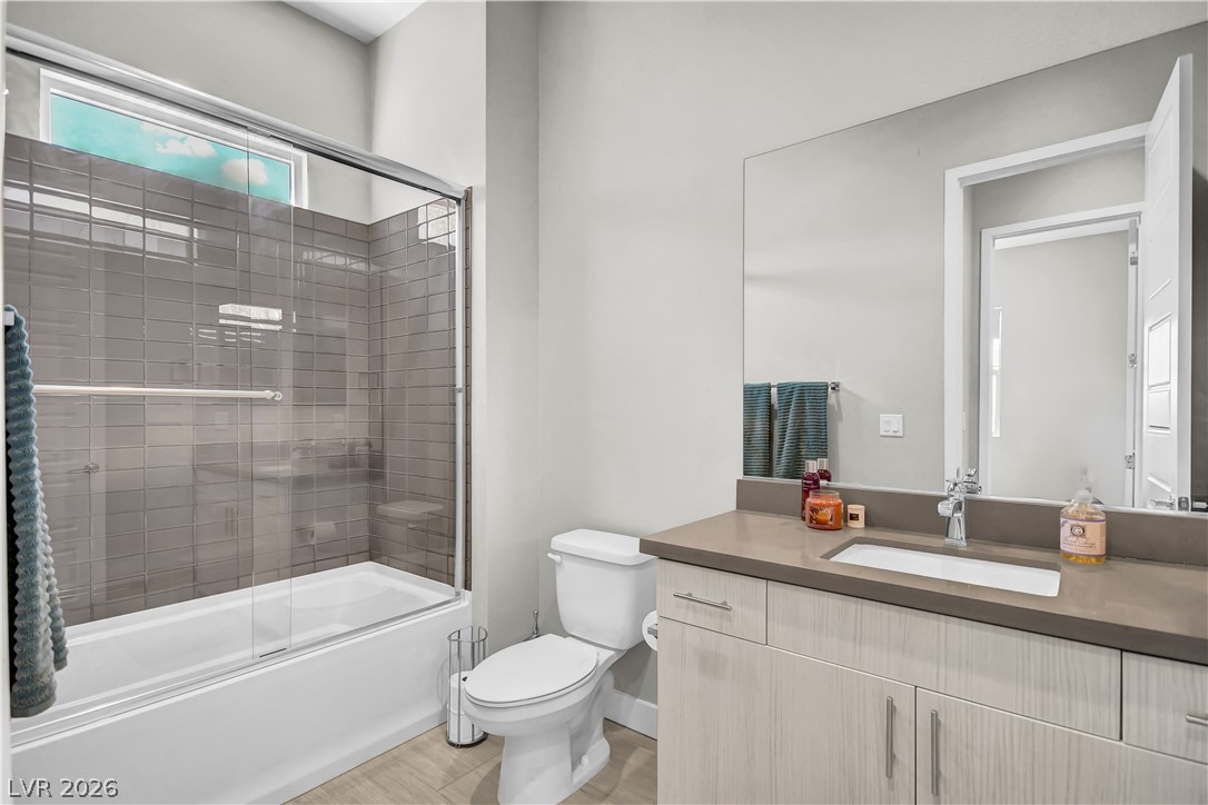 Photo 18 of 38, 1253 Cloud Tower Street #102