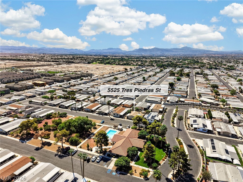Photo 41 of 52, 5525 Tres Piedras Road