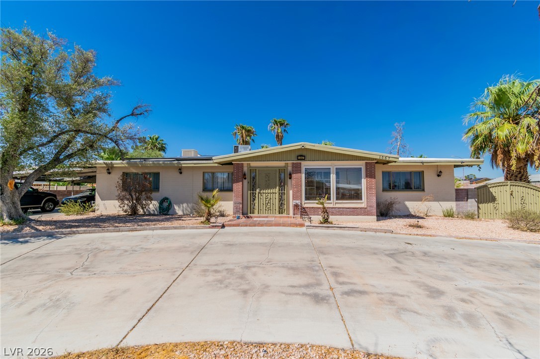 Photo 3 of 1567 Shadow Mountain Place
