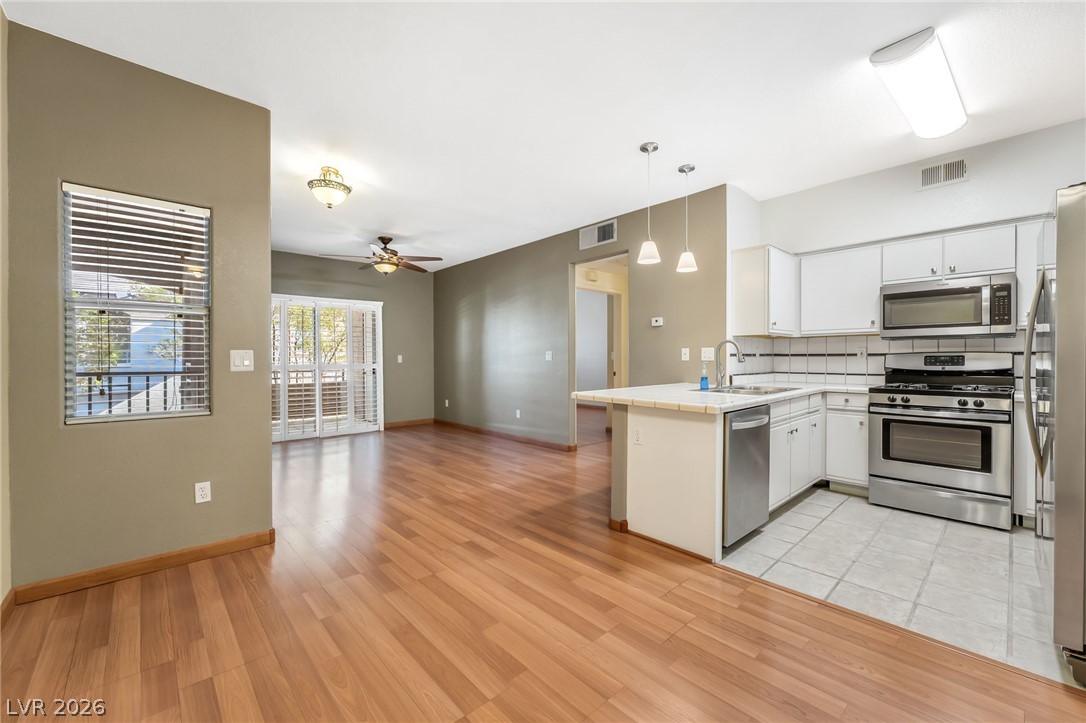 Photo 8 of 25, 5751 E Hacienda Avenue #262