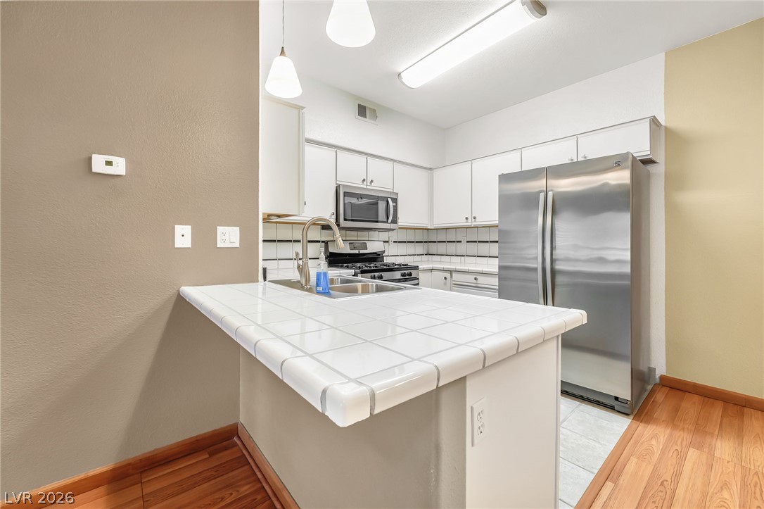 Photo 12 of 25, 5751 E Hacienda Avenue #262