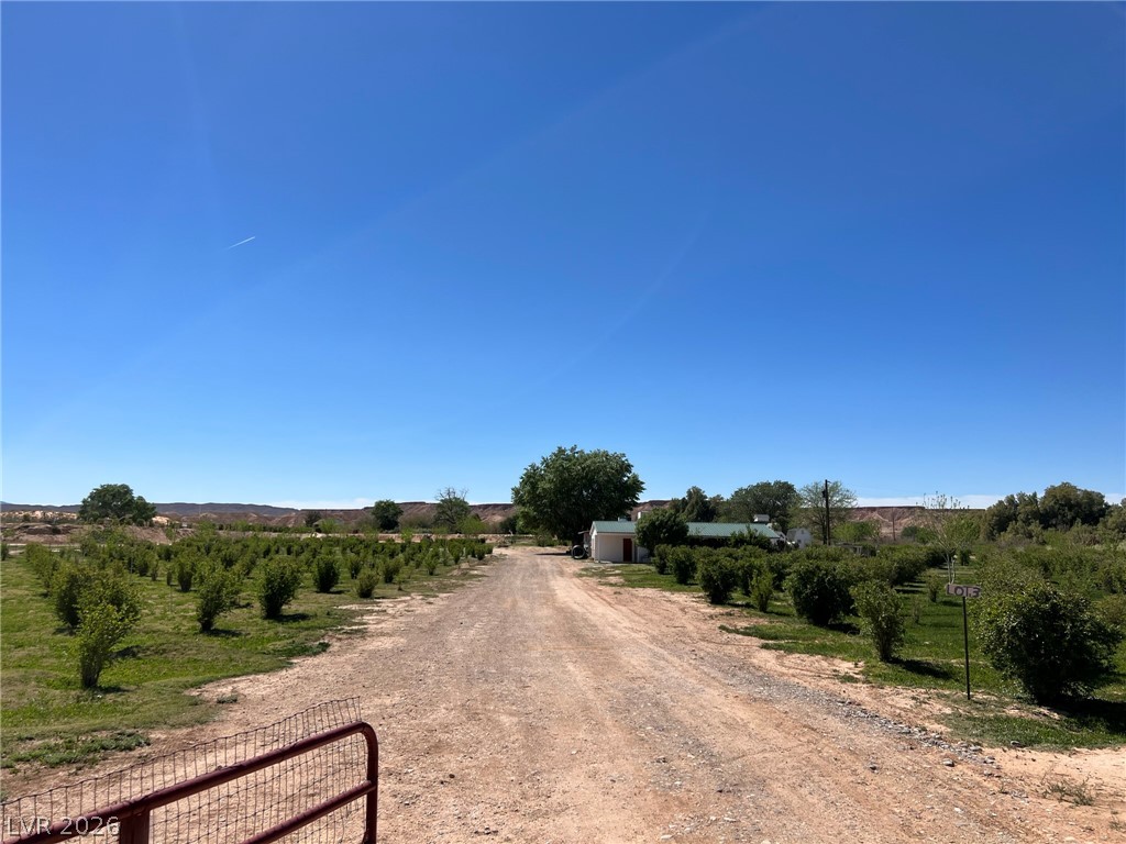 Photo 31 of 54, /00 Moapa Valley Boulevard