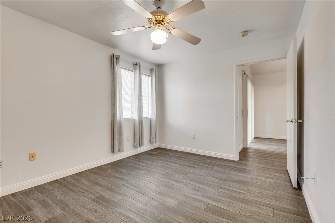 Photo 12 of 26, 7950 W Flamingo Road #2052