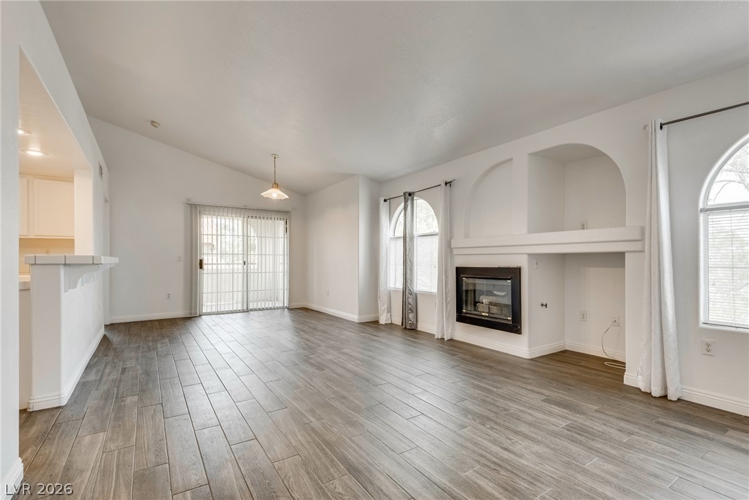 Photo 3 of 7950 W Flamingo Road #2052