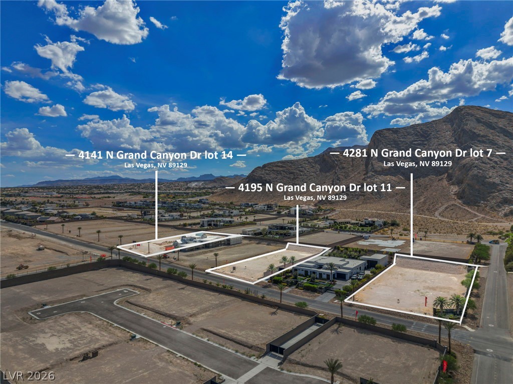 Photo 2 of 4281 N Grand Canyon Drive