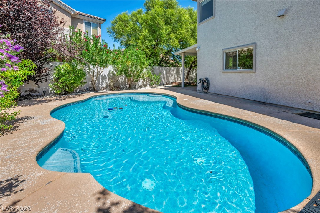 Photo 4 of 11604 Villa Malaparte Avenue