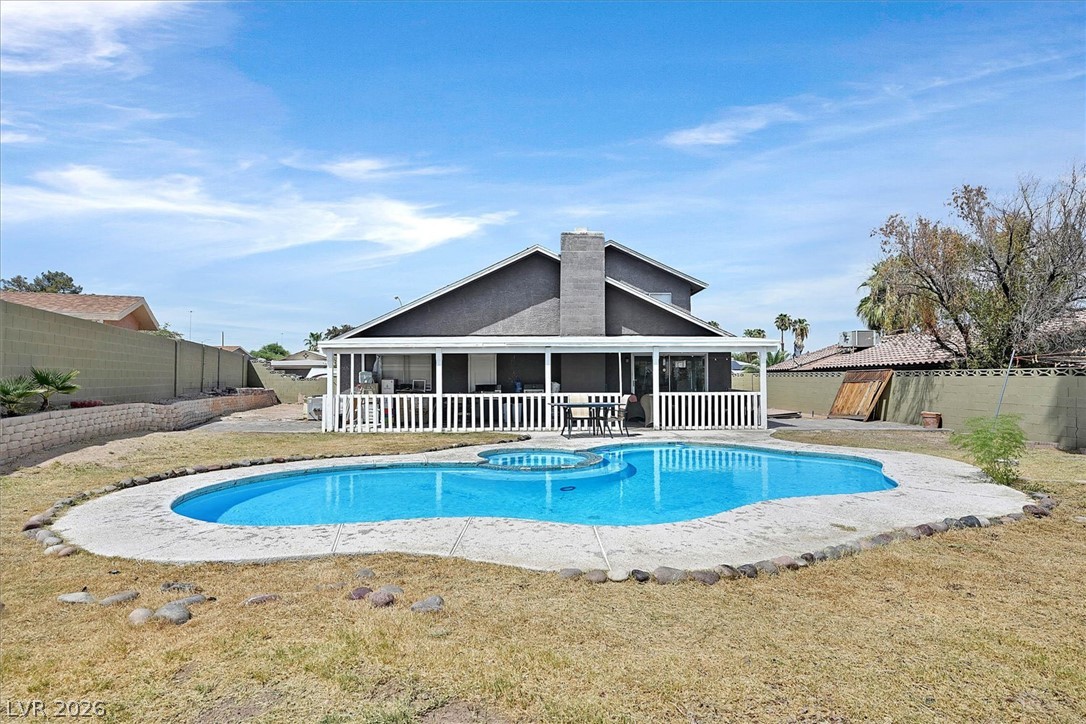 Photo 4 of 4301 El Esteban Way