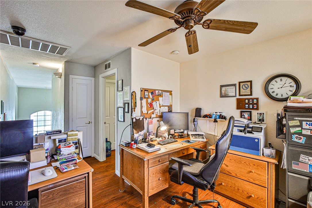 Photo 36 of 62, 672 Kentons Run Avenue