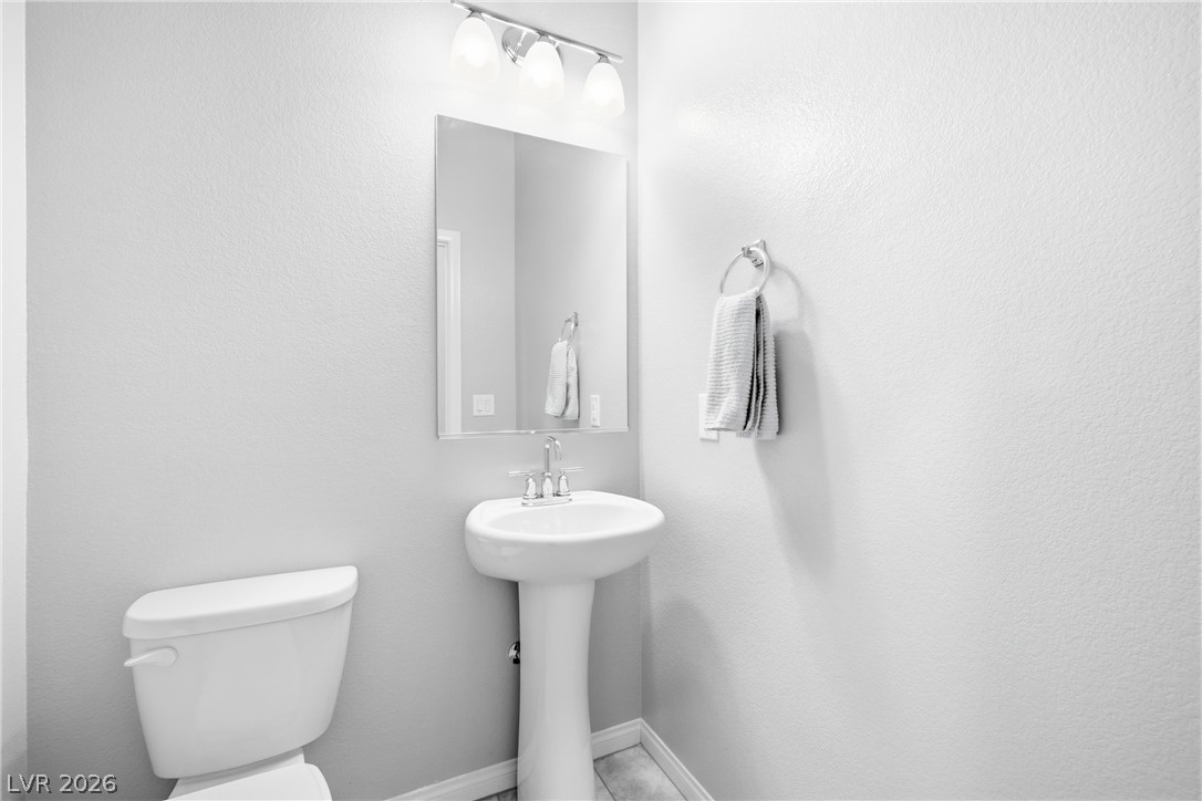 Photo 13 of 40, 6125 Steinway Avenue