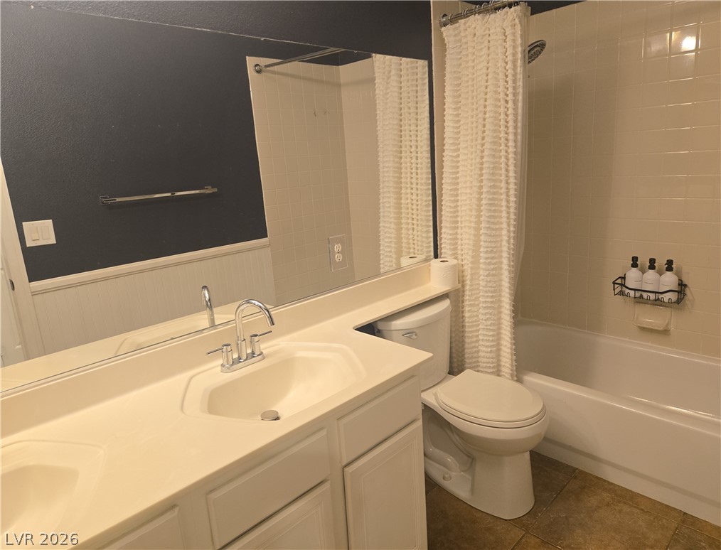 Photo 13 of 34, 2246 Alanhurst Drive