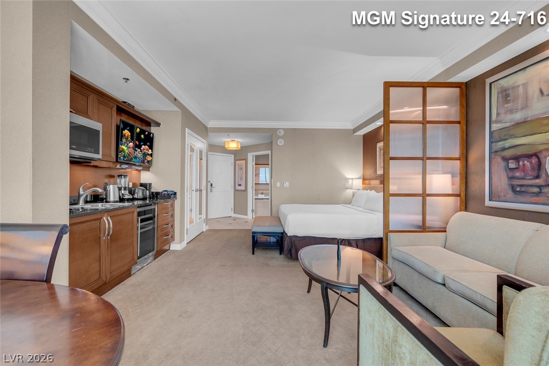 Photo 16 of 50, 135 E Harmon Avenue #2416