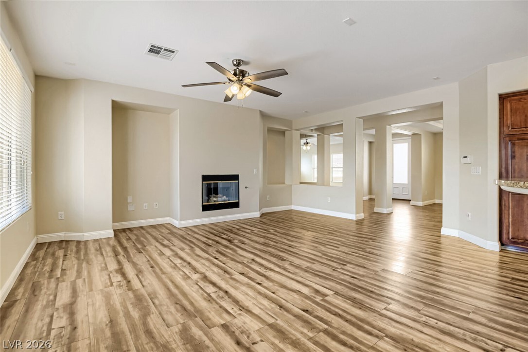Photo 5 of 10222 Premia Place