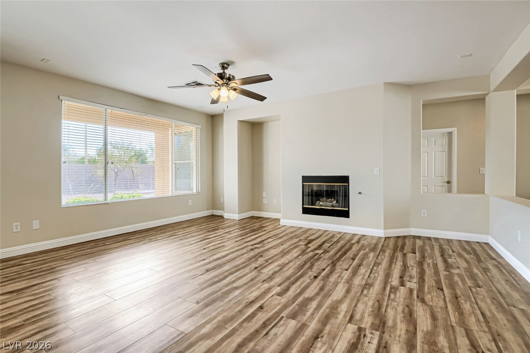 Photo 4 of 10222 Premia Place