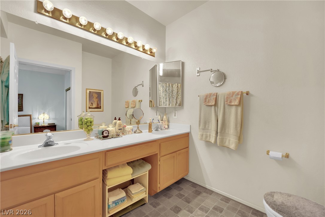 Photo 17 of 33, 2251 Wigwam Parkway #2111