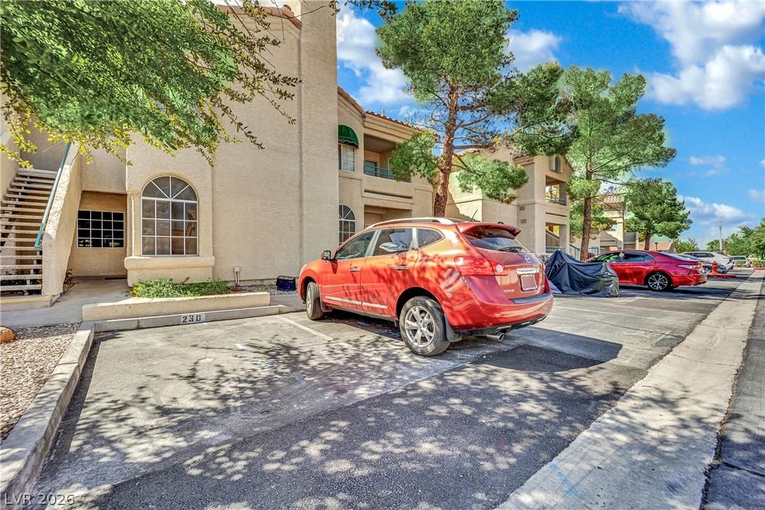 Photo 23 of 33, 2251 Wigwam Parkway #2111