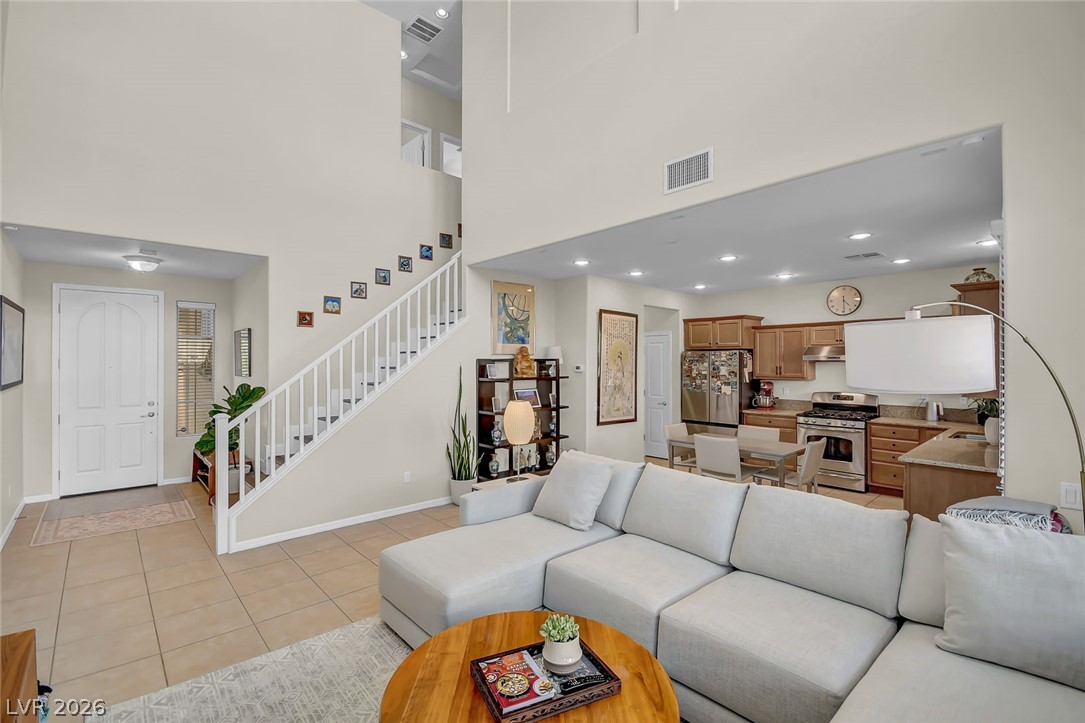 Photo 5 of 1858 Morro Vista Drive