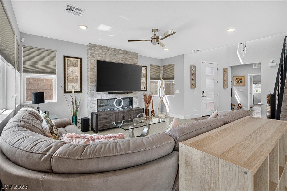 Photo 11 of 54, 6342 Redstone Hills Drive