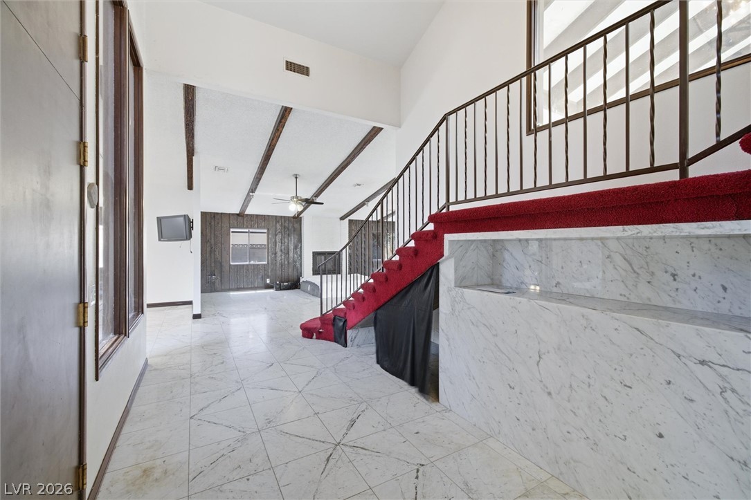 Photo 4 of 3075 Rosanna Street